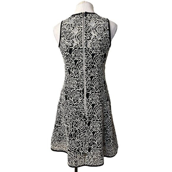 Nanette Lepore A Line Dress 4 Black Ivory Embroidered Lace Sleeveless Rich - Picture 2 of 11